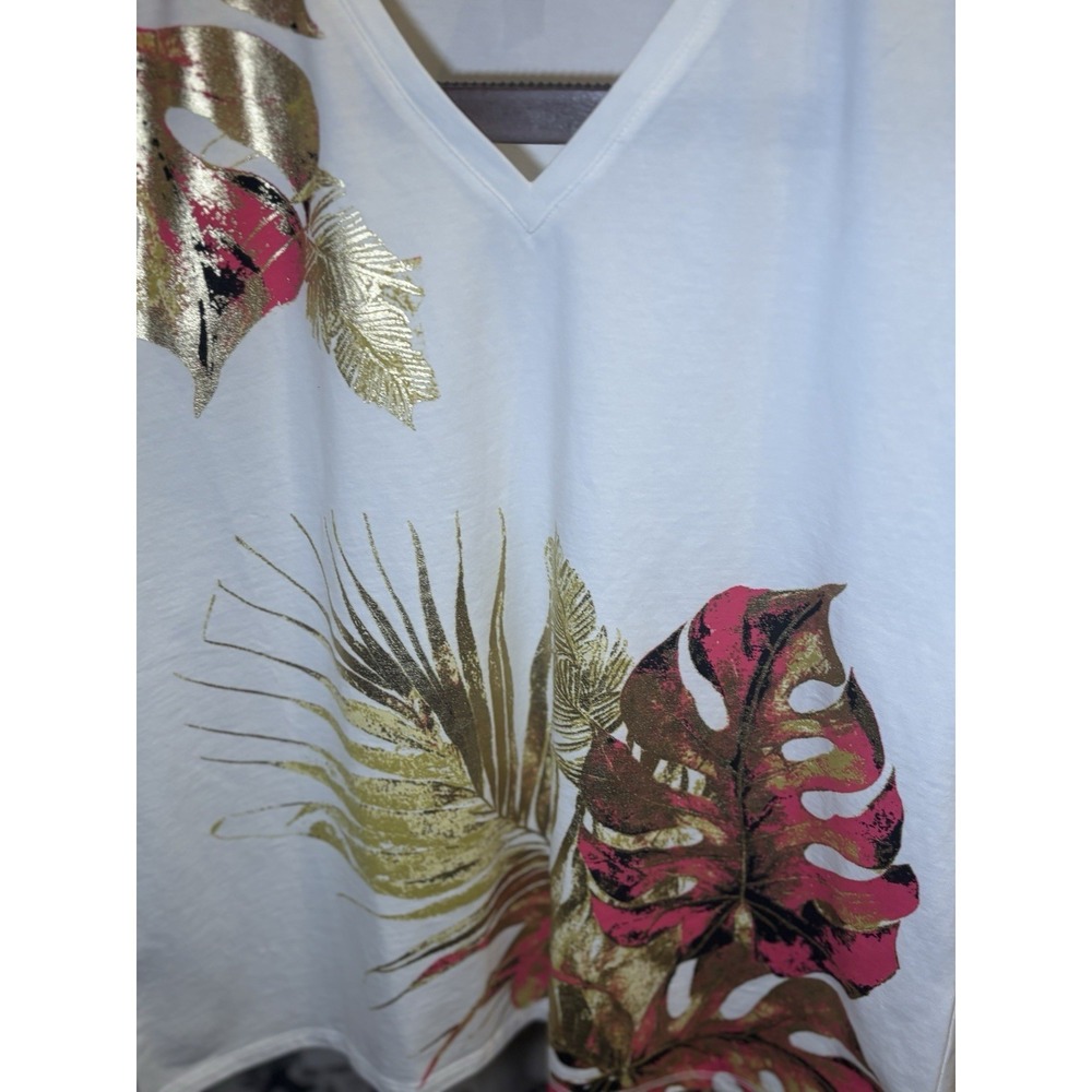 Chicos Small Gold Foil Short Sleeve Top Chicos 0 Pink Palms Metallic Gold - Picture 10 of 11